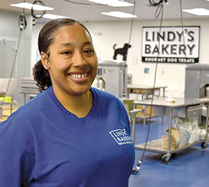 Daybreak-Dayton_Lindys-Bakery.jpg