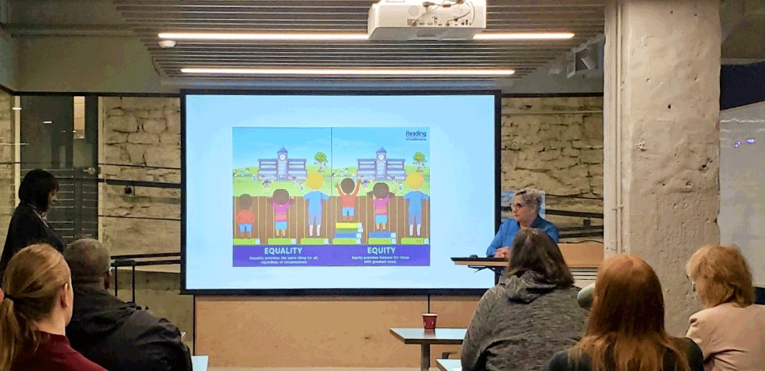 DelMar_Fellows_presenting_ImaginingCommunities.png