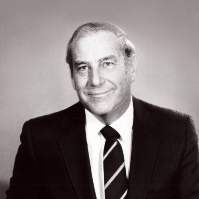 Winston H. Hoehner Scholarship Image