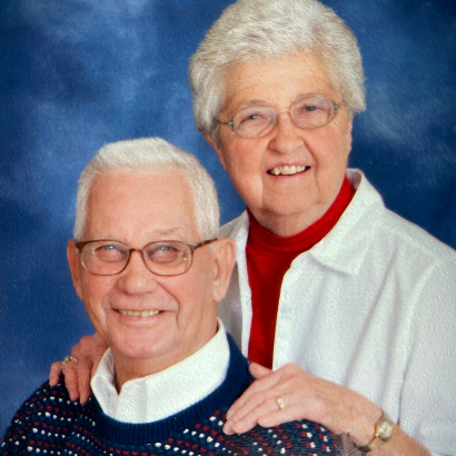 Valley View Schools - Dean and Jeanine Stiver Community Kindness Scholarship Image