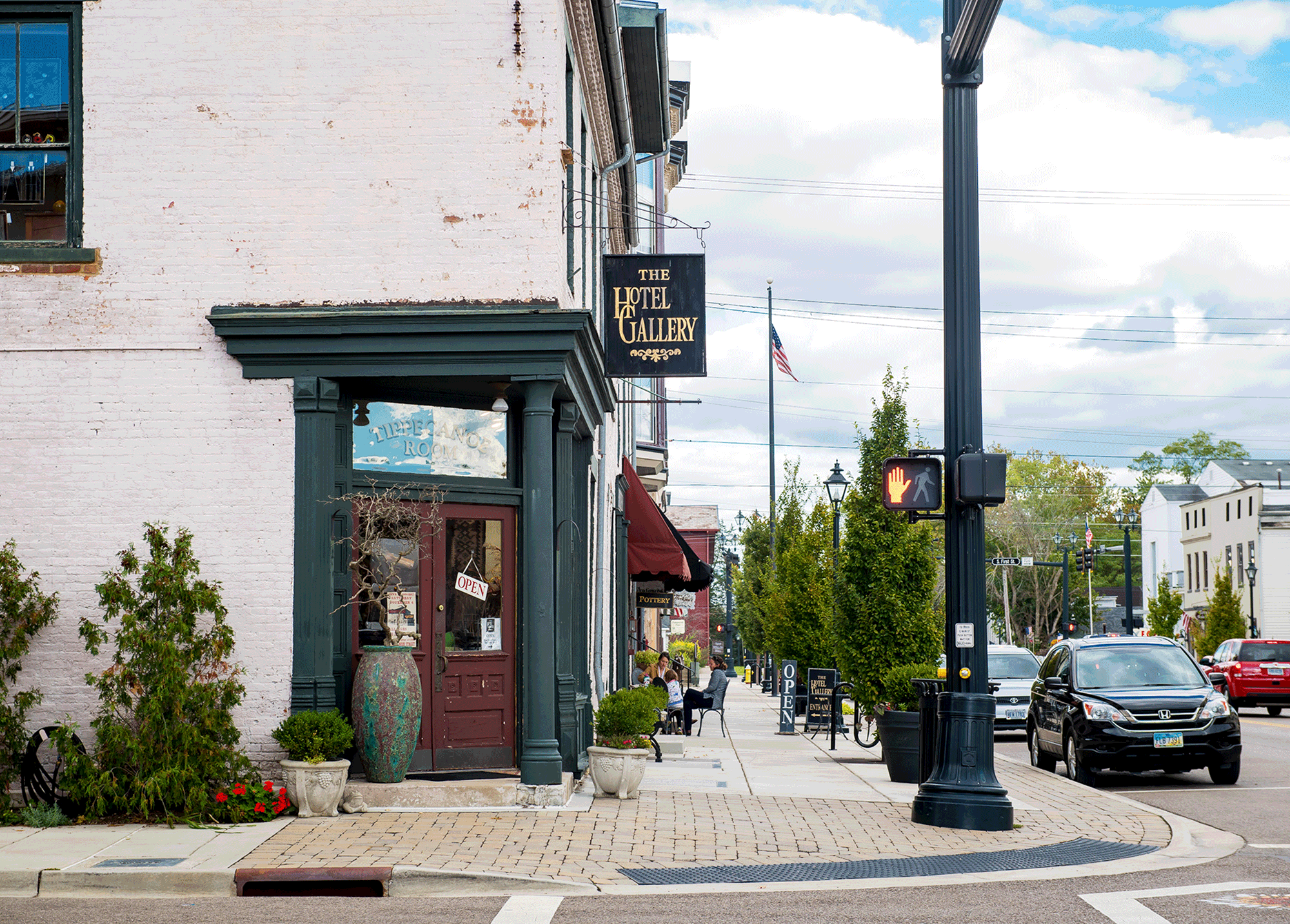 Troy_and_Tipp_City_4554-web.png